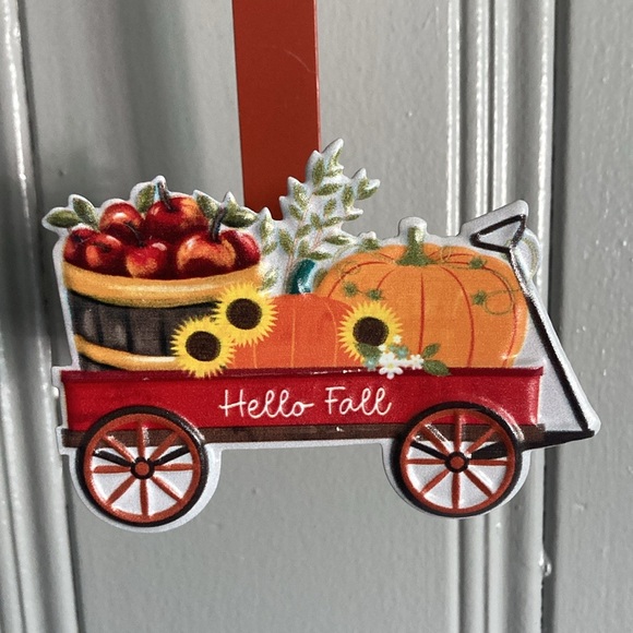 NWT- Fall Farmhouse- Metal- Hello Fall- Red Wagon & Pumpkins Wreath Hanger 🌻🍁 - Picture 3 of 16